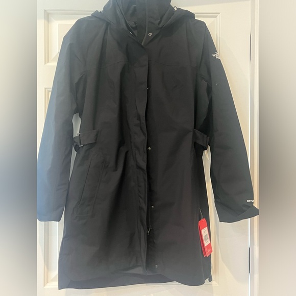 The North Face Black trench coat with Tailored Fit - Picture 2 of 5